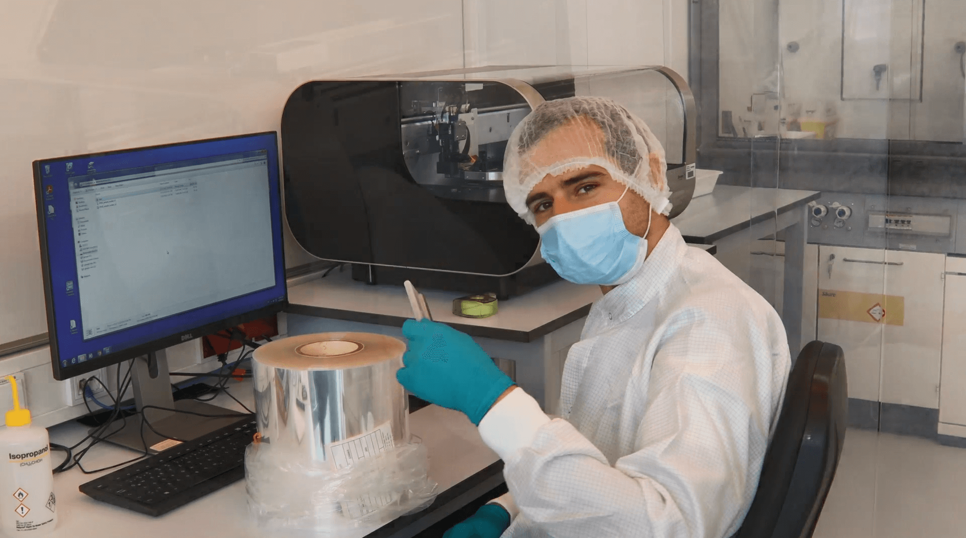 Flexora entwickelt maßgeschneiderte Sensorlösungen auf Basis gedruckter Elektronik. Intelligente Oberfläche für die flächendeckende Messung Ihrer Anlagen und Infrastruktur Flexora develops custom sensor solutions based on printed electronics. Intelligent surface for comprehensive measurement of your systems and infrastructure