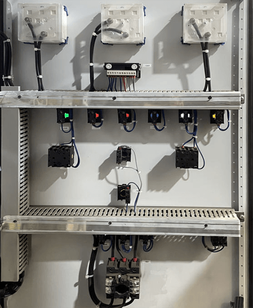 Flexible, selbstklebende Temperatursensoren für Wärmespeicher von Flexora für großflächige Temperaturüberwachung / Flexible, self-adhesive temperature sensors for heat storage tank from Flexora for large-area temperature monitoring